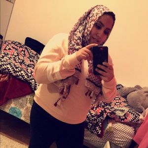 Meet your Posher, Amnah